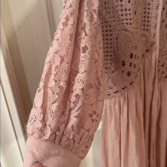 Anthropologie Cardigan Duster in Rose Crochet Detail and Lace Trim One Size NWT - Picture 5 of 16
